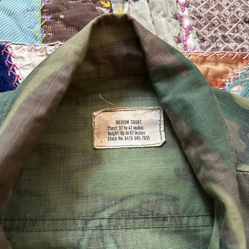 1960’s Vietnamese Ranger Patched ERDL Camo Jungle Jacket Medium Short