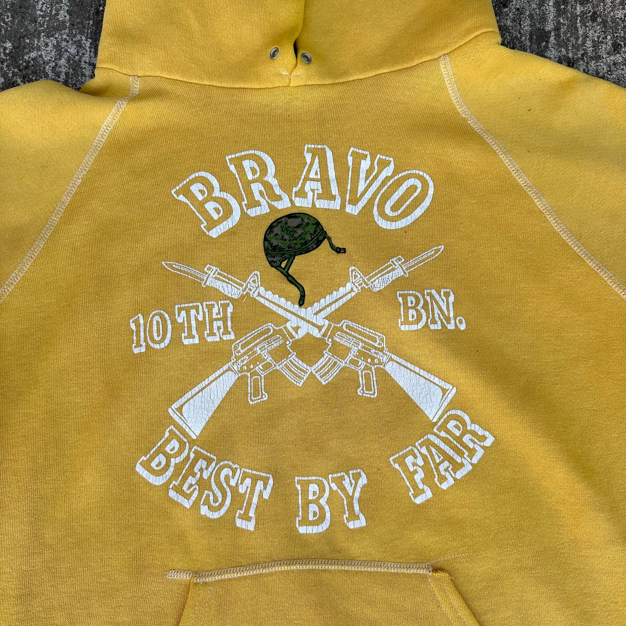 1970’s US Army 10th MP Battalion Sweatshirt Large