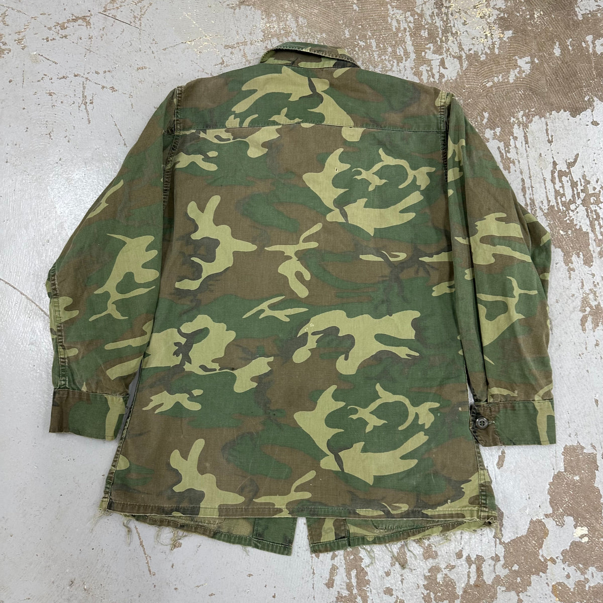 1960’s Vietnam War Poplin ERDL Camo Jungle Jacket Small Regular