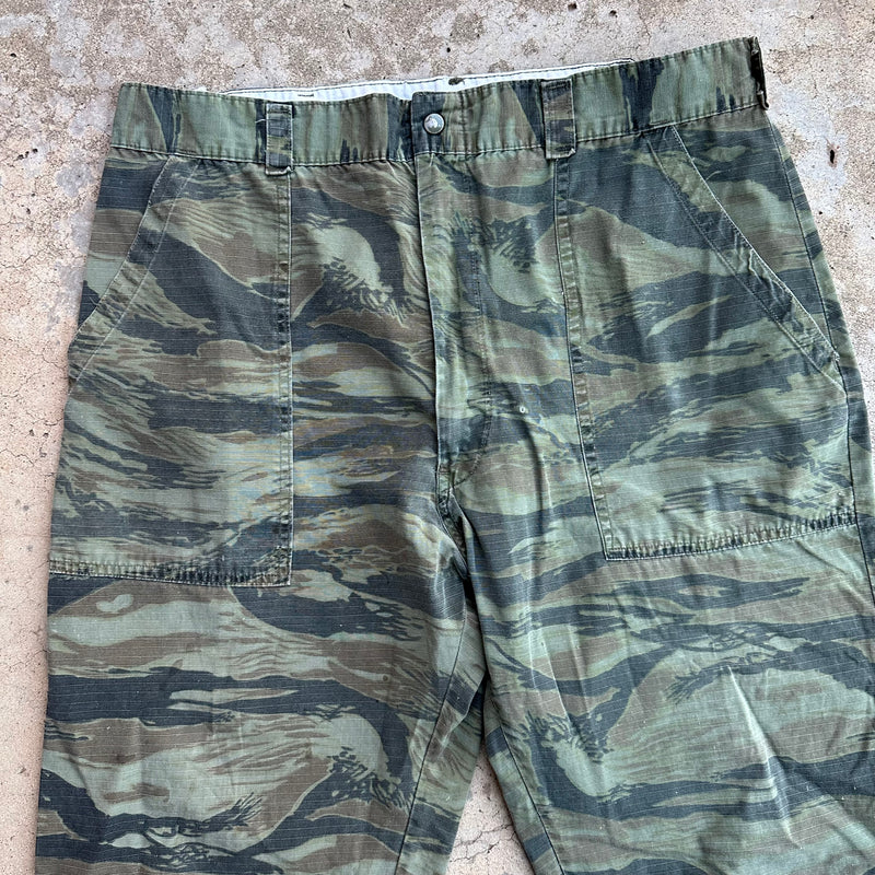 1970’s Civilian Tiger Stripe Camo Fatigue Pants 40” Waist