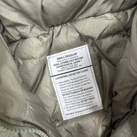 Deadstock 2000’s ECWCS Gen III Level 7 Parka Small Regular