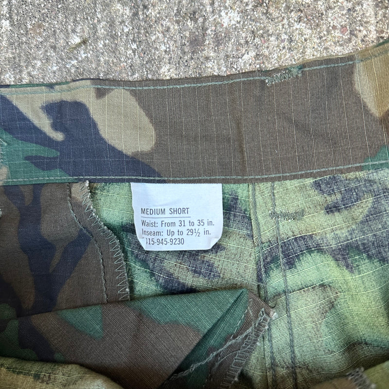 1970’s Vietnam War Deadstock ERDL Camo Jungle Pants Medium Short