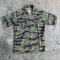 1960’s/70’s Late War Tiger Stripe Camo Shirt US Small