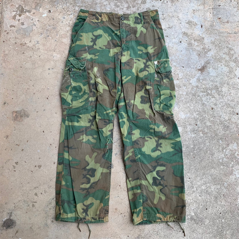 1960’s Thrashed ERDL Camo Jungle Fatigue Pants Small Short