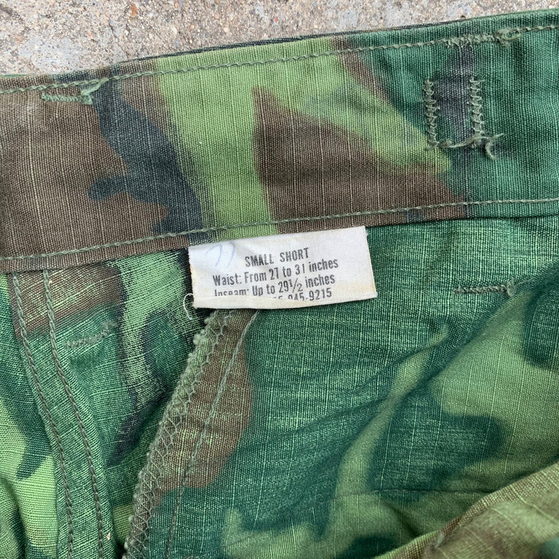 1960’s Mint ERDL Camo Jungle Fatigue Pants Small Short