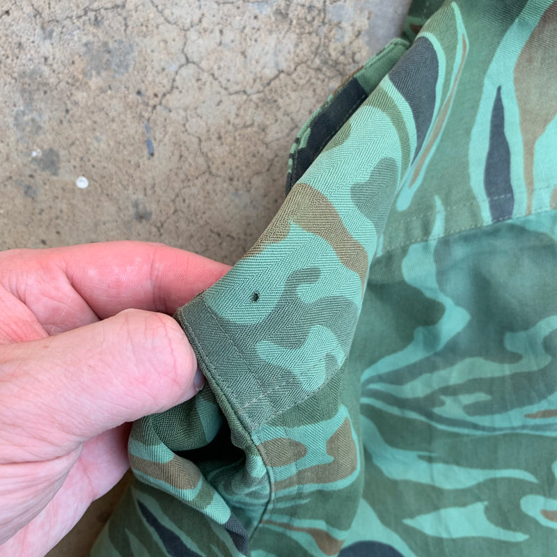 1970’s Korean Special Forces Noodle Camo Shirt Medium