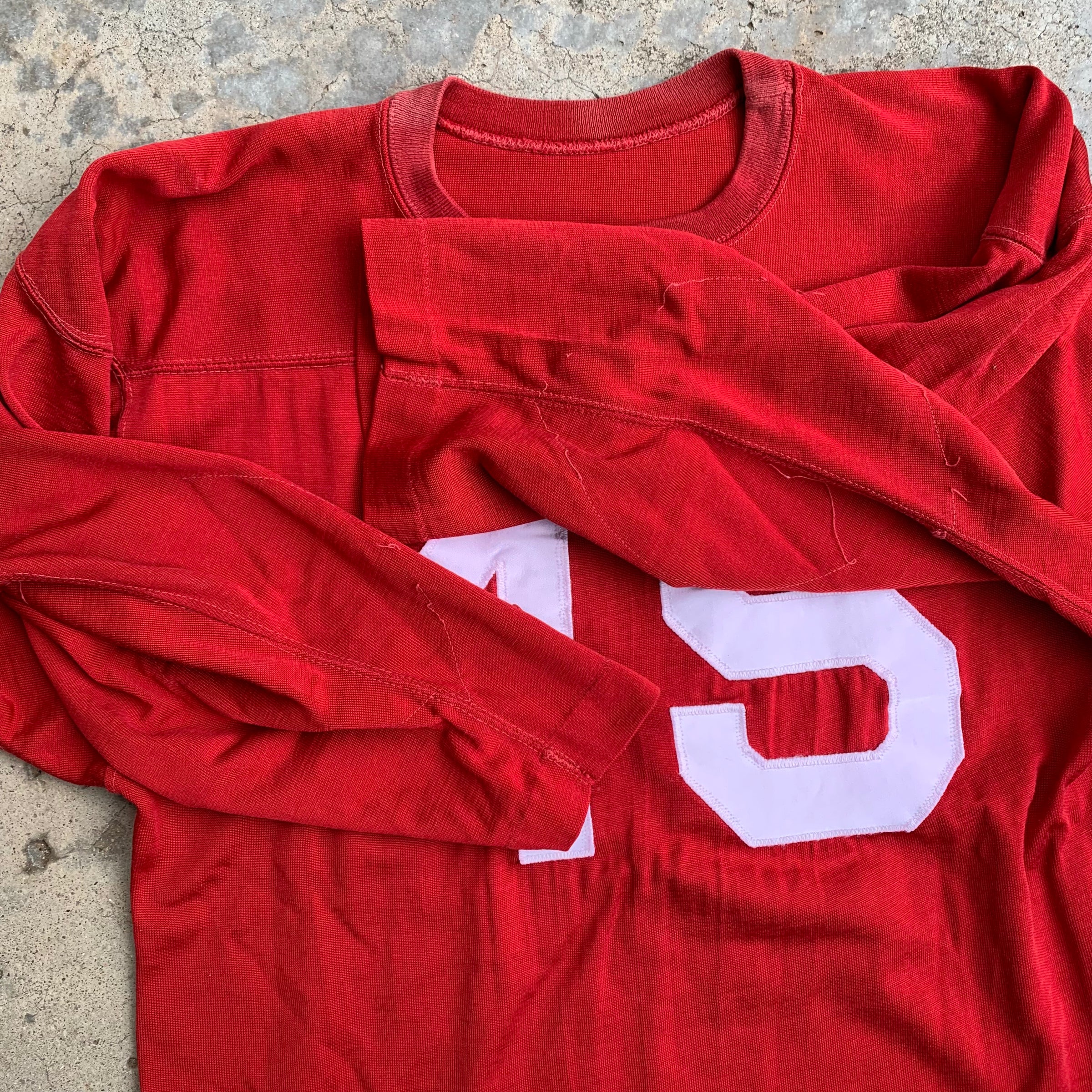 Size 40 football sales jersey