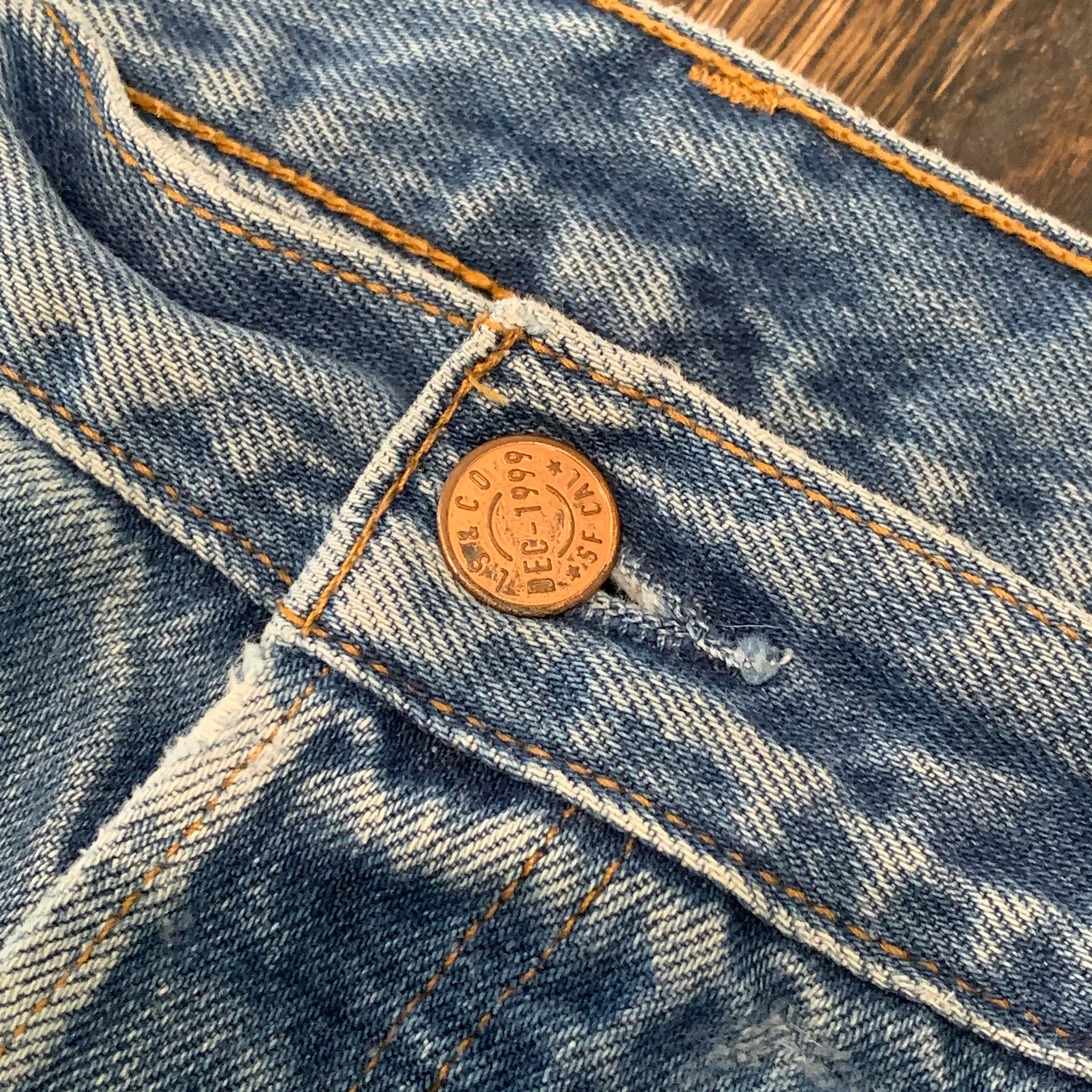 December 1999 Special Edition Levi's 501xx 36