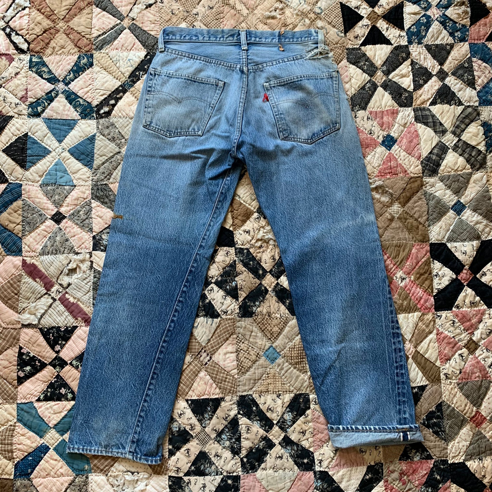 1980's Thrashed Levi's 501 Redline Selvedge Denim Jeans 31” x 28”