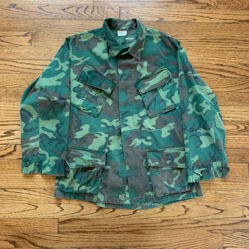 1960’s Brown Dominant ERDL Camo Jungle Jacket Small Short