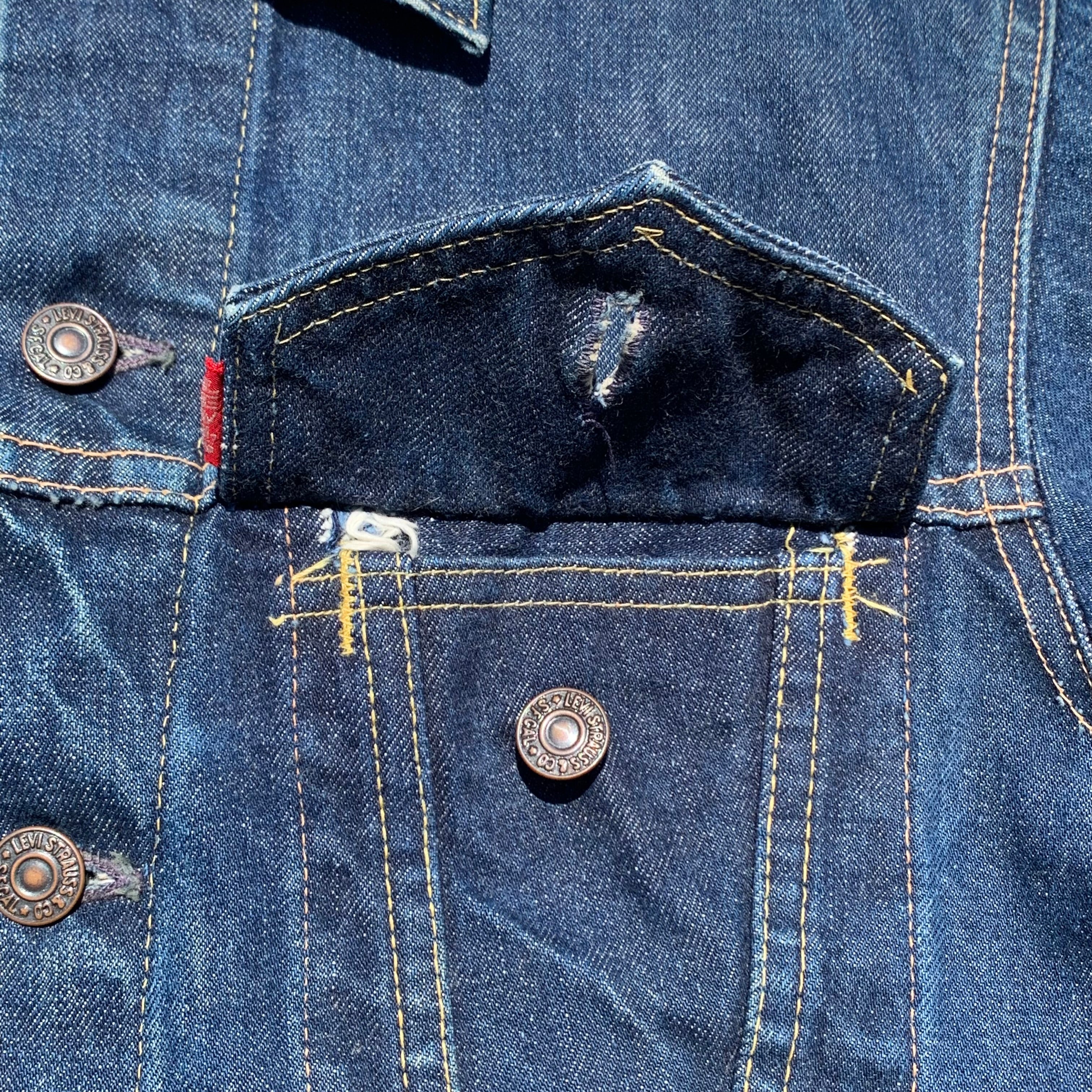 Early 1960's Levi's Type 3 557xx Dark Wash Denim Jacket Size