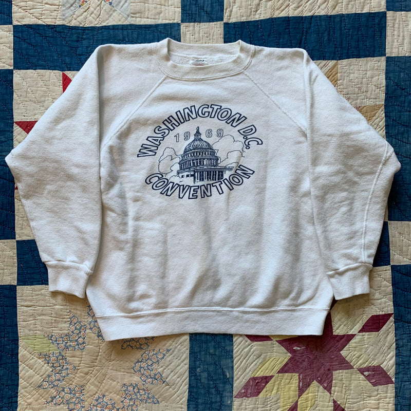 1969 Washington DC Convention Raglan Crewneck Sweatshirt Medium