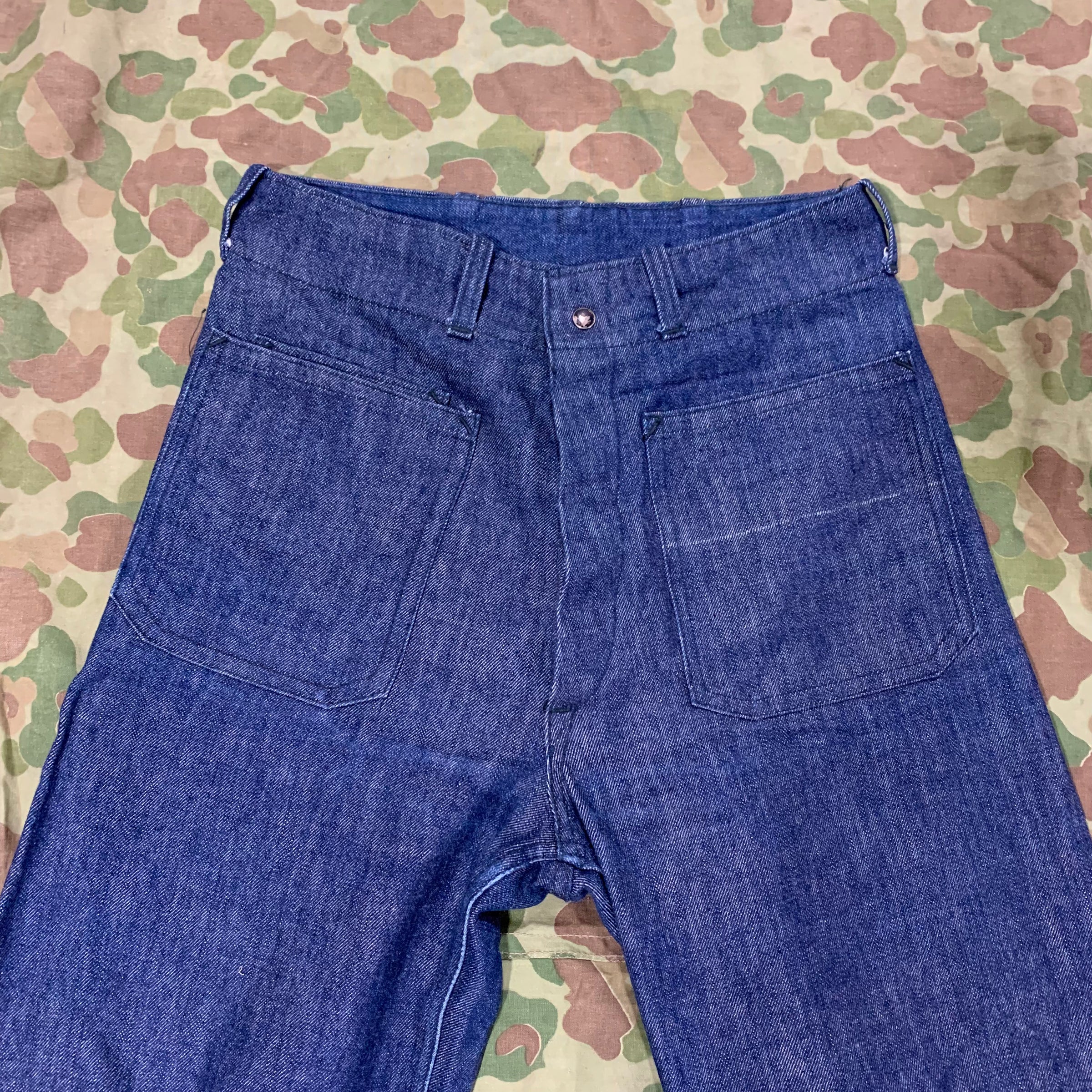 1940's WWII US Navy Denim Dungarees 29” x 30” – Little Chum 1940's WWII US Navy Denim Dungarees 29” x 30” – Little Chum