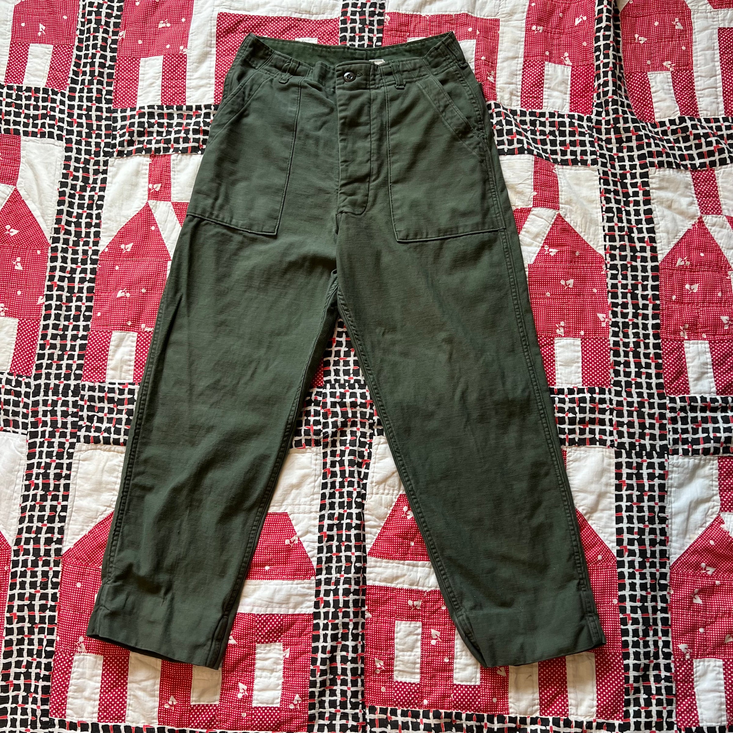 1970's Vietnam War OG-107 Fatigue Pants 30" x 26.5-29.5" (Hemmed)