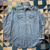 1960's/70's Wrangler Embroidered Chambray Pearl Snap Western Shirt Large