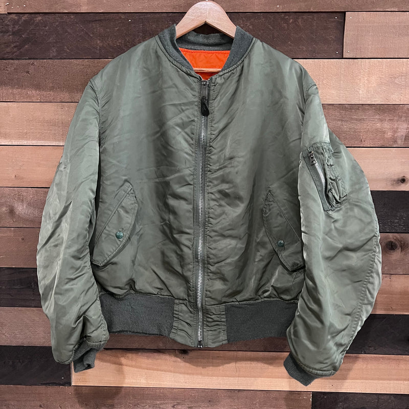 1980’s-90’s Reversible Green MA-1 Bomber Jacket XL/XXL