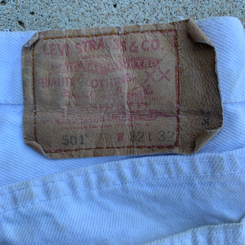 1990’s White Levi 501 MiUSA Jeans 32” x 26”